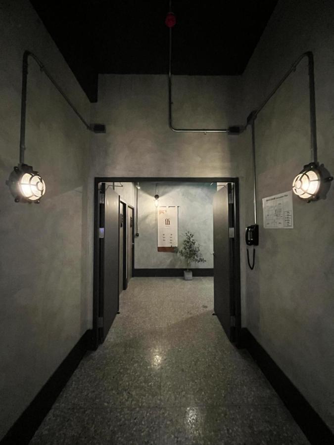 The Retro Tai-Pan Hotel Tainan Exterior foto